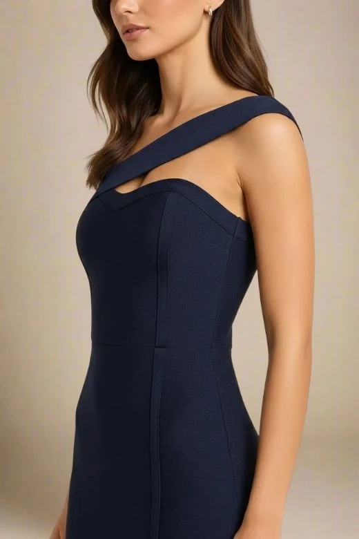 Gianna Bandage Dress - Classic Black - Image 2
