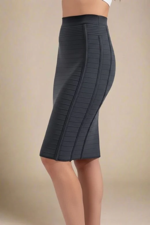 Pencil Bandage Knitted Knee Length Skirt - Classic Black - Image 2