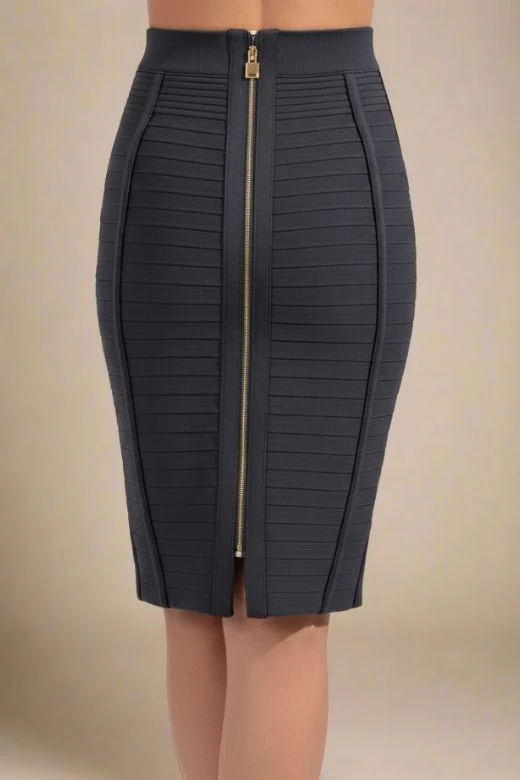Pencil Bandage Knitted Knee Length Skirt - Classic Black - Image 5